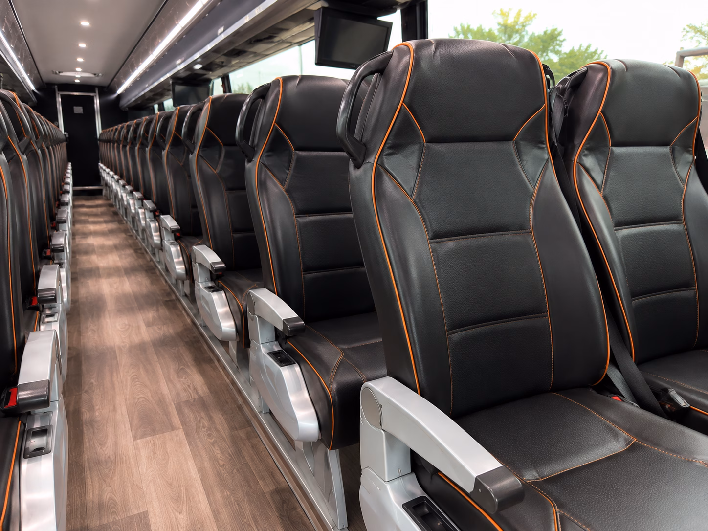 conference and convention charter buses for twin cities church groups